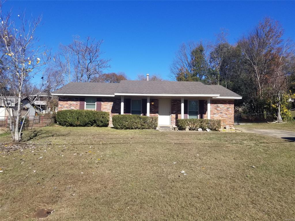 Foto principal - 235 Clubview Dr