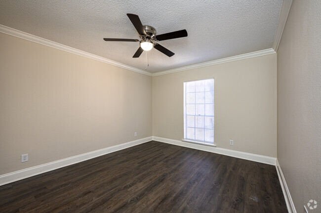 2BR, 2BA - 800SF - Second Bedroom? - Magnolia Ridge Apartments