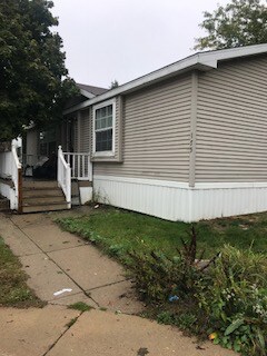 Foto del edificio - 175 Sarah Fern Ct