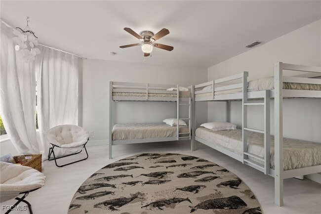 Foto del edificio - 3906 SE 20th Pl