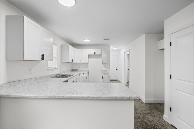 Building Photo - 1422 Rozelle St