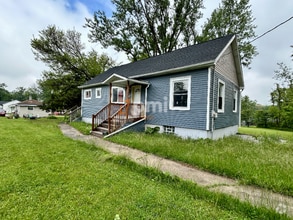 Building Photo - 13328 Edison St