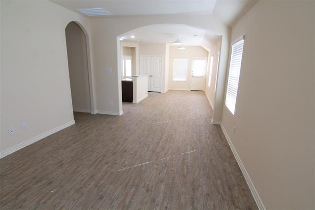 Building Photo - 1609 Bobolink
