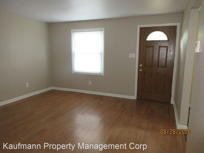 Building Photo - 2 br, 1 bath House - 2817 White Oak Avenue