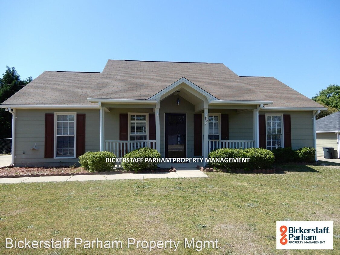 Primary Photo - 3 br, 2 bath House - 822 Lee Road 213