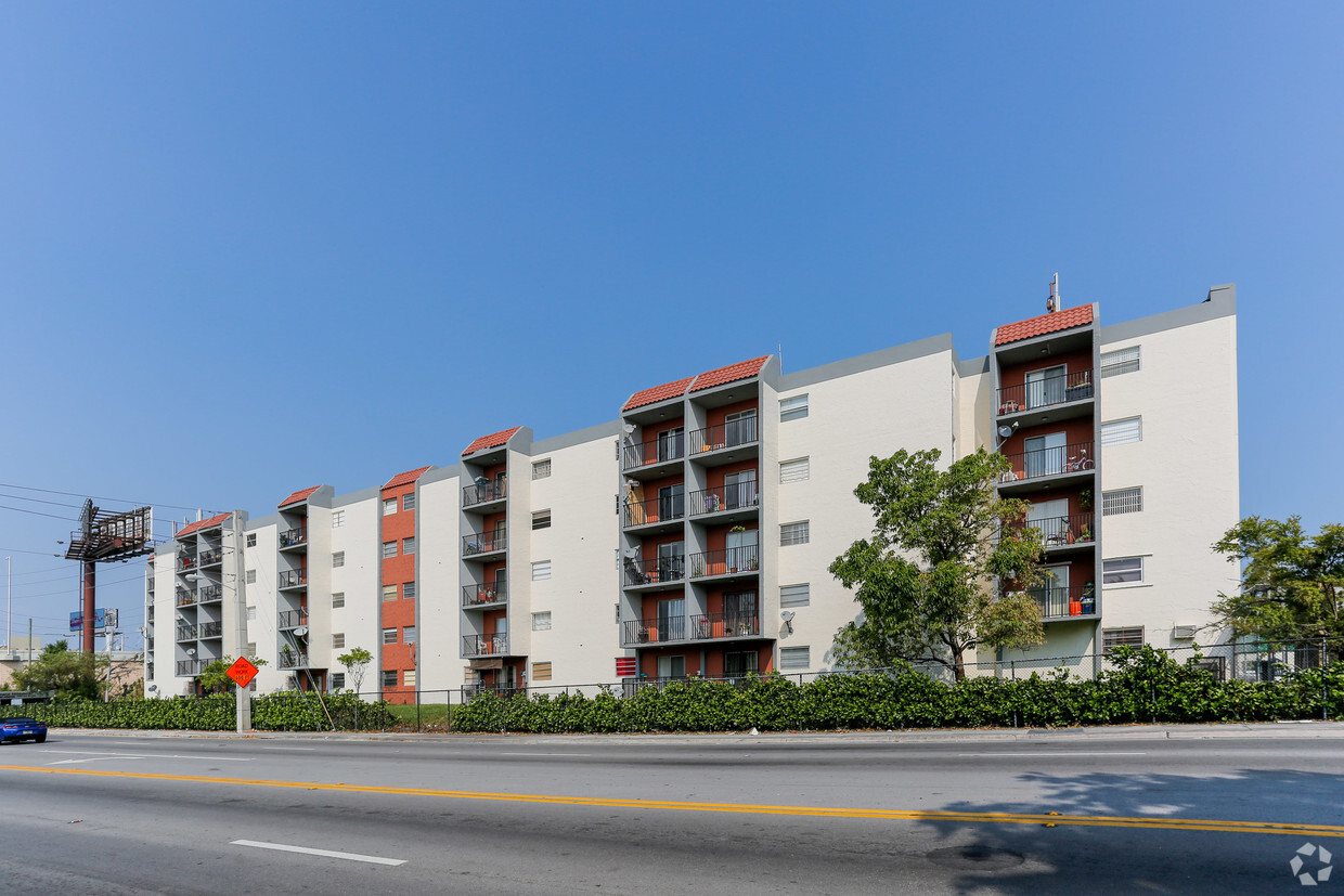 Foto principal - Garcia Apartments