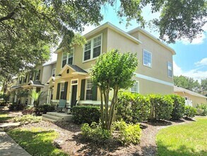 Building Photo - 7112 Five Oaks Dr