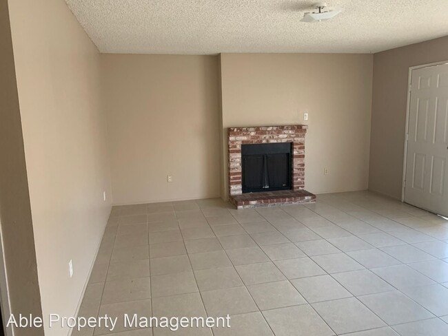 Building Photo - 6009 Hill Dale Ct