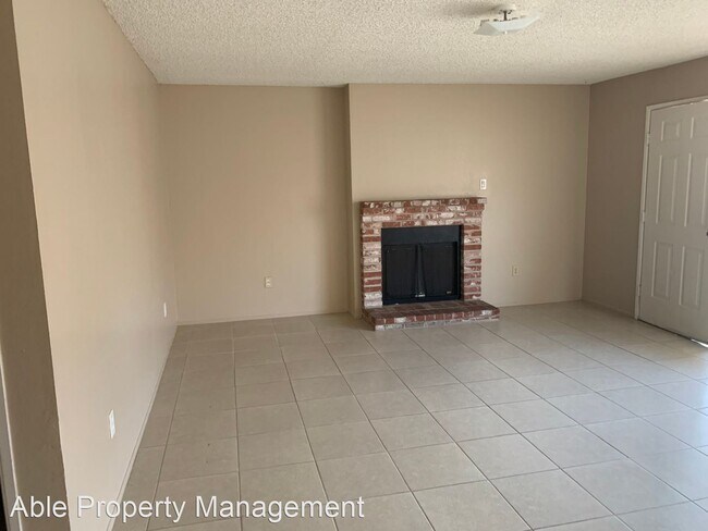 Foto del edificio - 6009 Hill Dale Ct