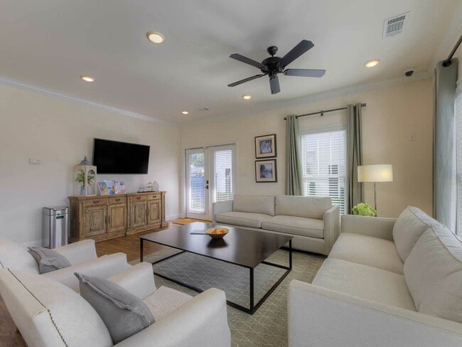 Building Photo - Augusta's Alternative to Apartment Living – Single-Family Home Rental