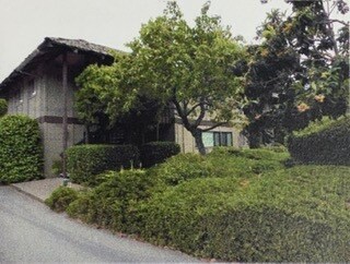 Primary Photo - 9500 Center St
