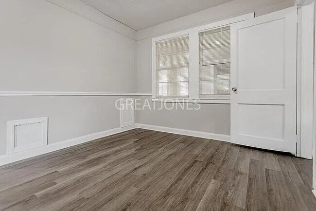 Foto del edificio - 2921 E Wynnton Ln