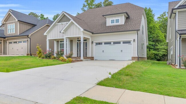 Foto del edificio - New Build 3 Bed, 2.5 Bath, 2 Car Garage + ...