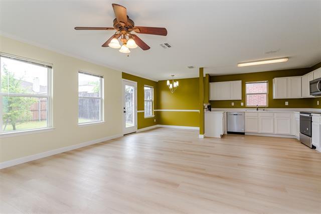 Building Photo - 1434 Foxwood Ln