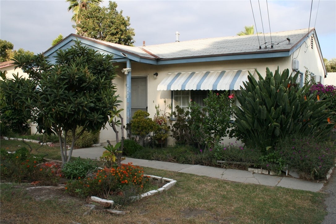 Primary Photo - 1080 S 10th Ave