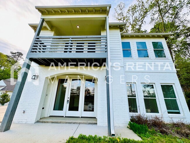 Foto del edificio - Home for Rent in Vestavia Hills!!! Availab...