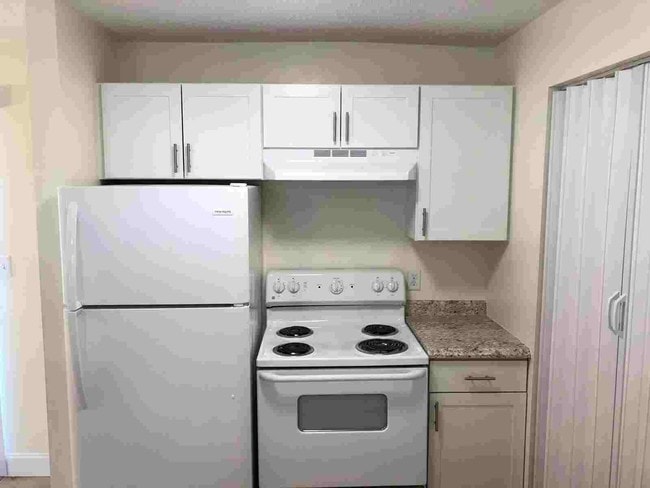 Building Photo - 1013 Amble Ln