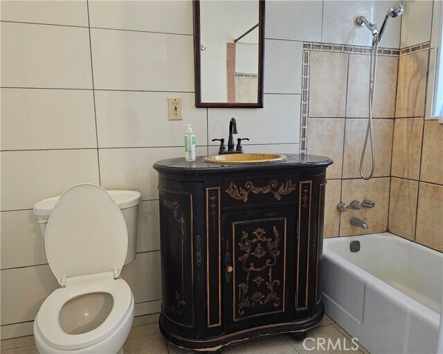 Foto del edificio - 15308 Main St