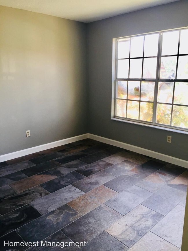 Foto del edificio - 3 br, 2 bath House - 6519 Grosvenor Lane