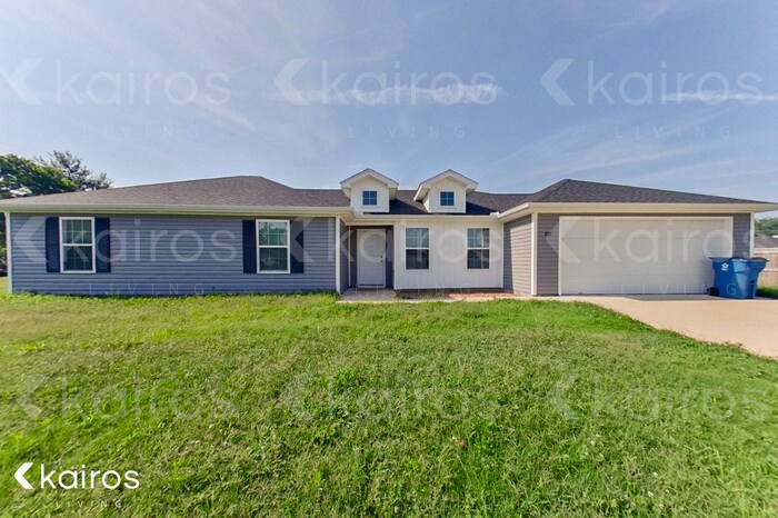 Primary Photo - 202 Fieldstone Cir