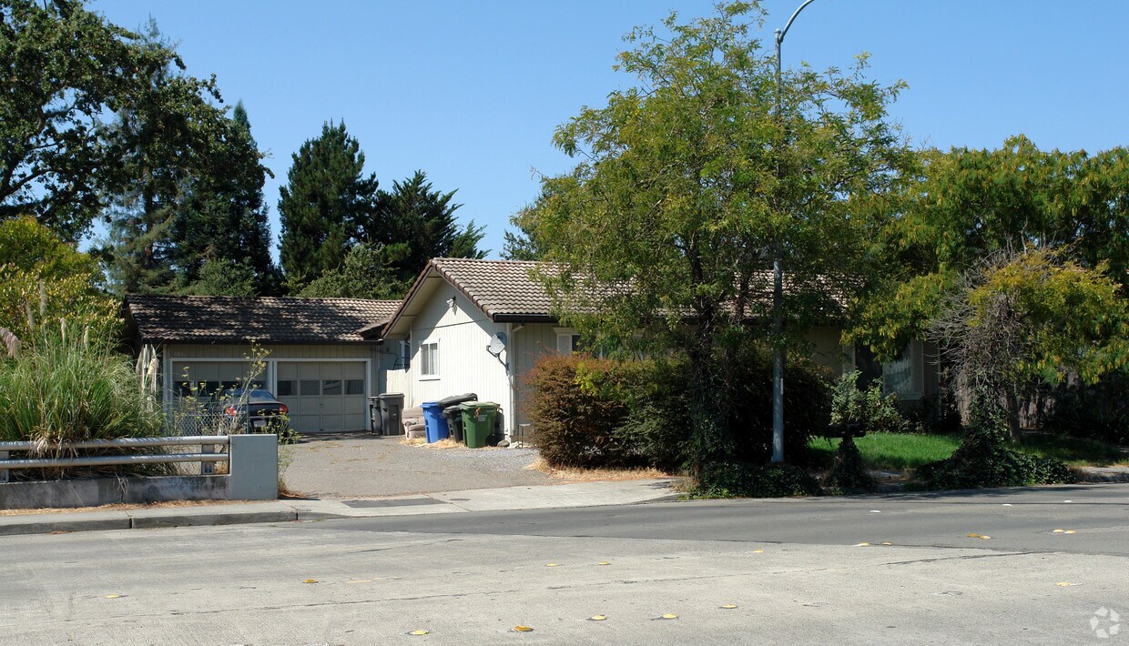 Foto del edificio - 1701 Mission Blvd