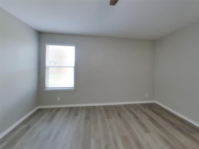 Building Photo - 320 Almquist St