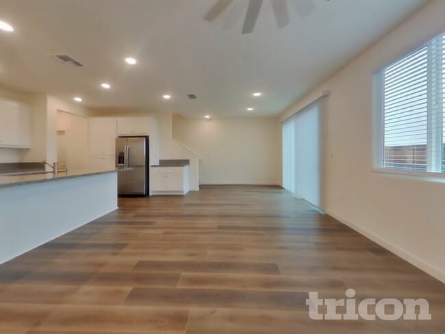 Interior Photo - Tricon Delta Shores