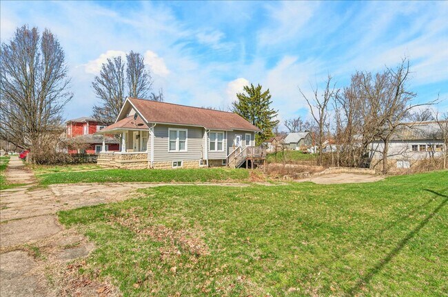 Foto del edificio - 108 W Broad St