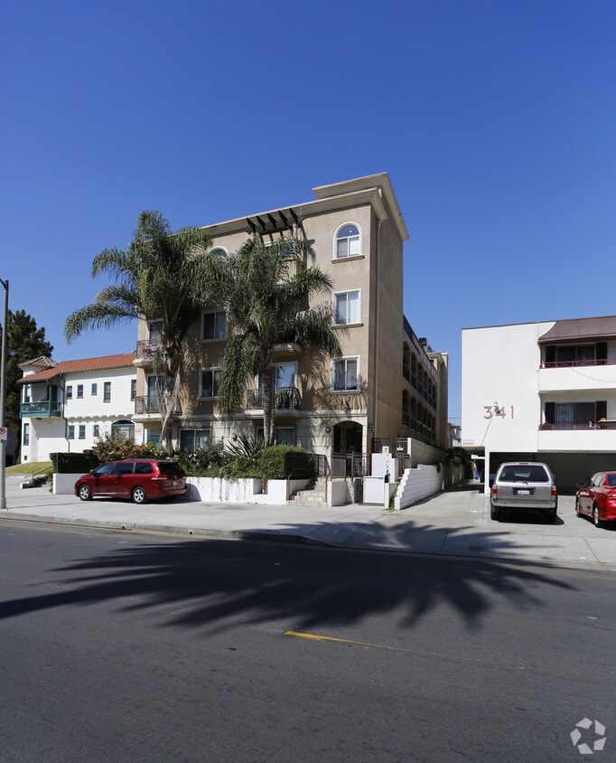 Building Photo - 345 S Harvard Blvd