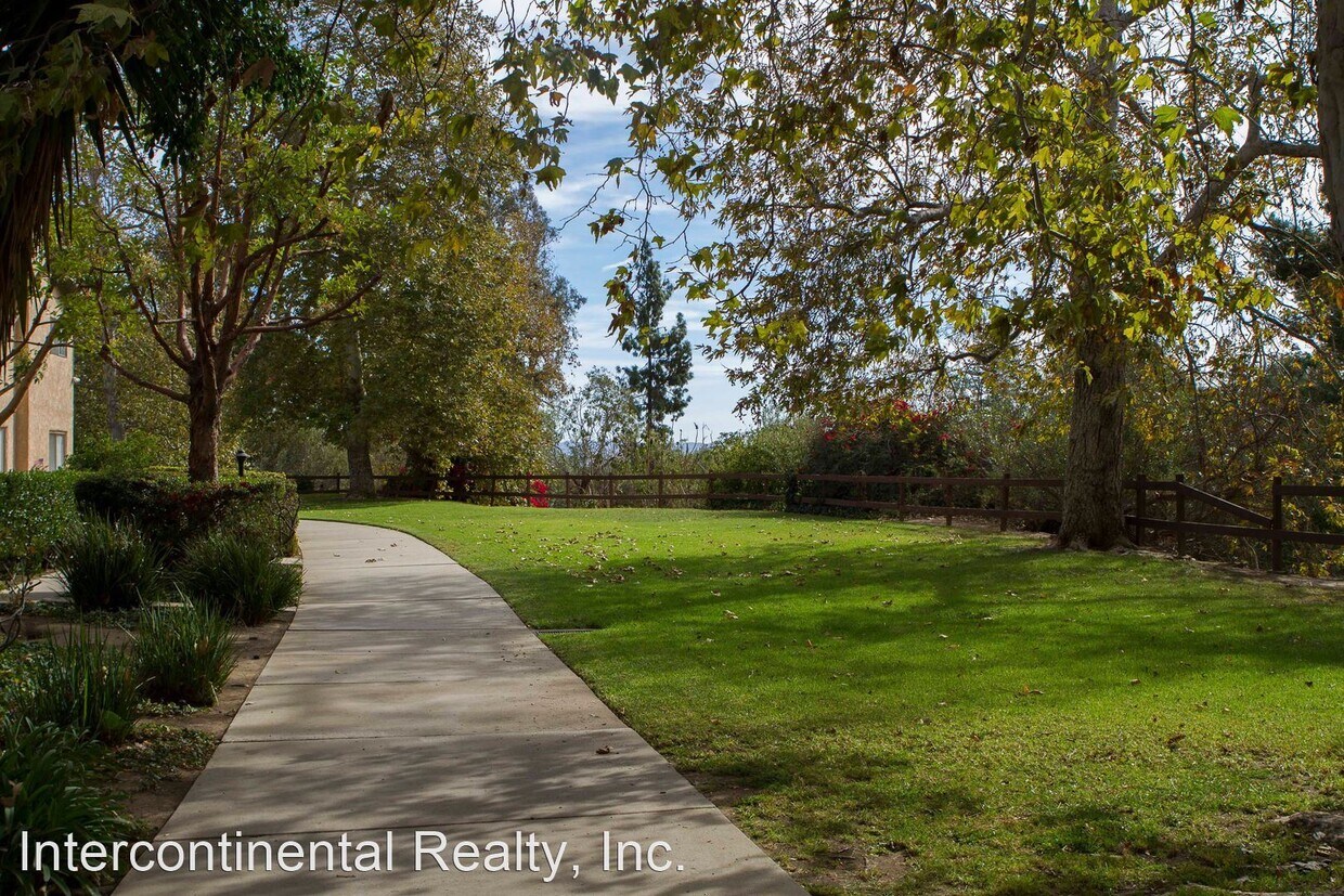 Primary Photo - 10842 Del Norte St