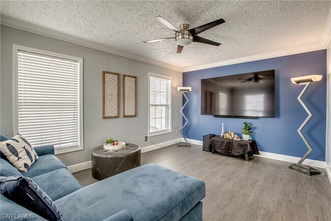 Foto del edificio - 406 Leawood Cir