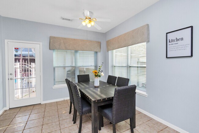 Foto del edificio - 19722 Cherry Oaks Ln