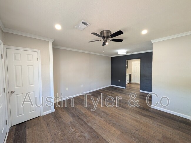 Foto del edificio - 2998A Smith St