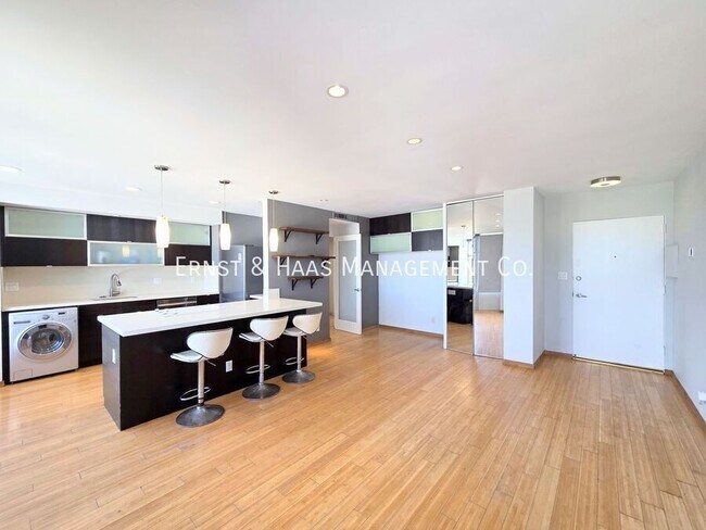 Foto del edificio - 100 Atlantic Ave