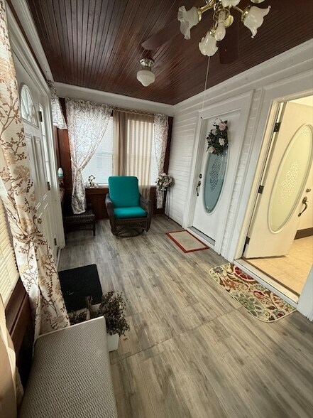 Building Photo - 29 Brown St