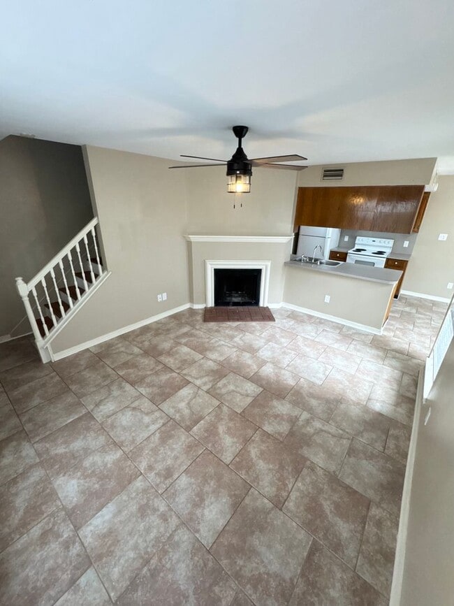 Building Photo - Great End Unit in Cobblestone