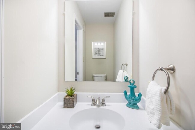 Foto del edificio - 14538 Creek Branch Ct