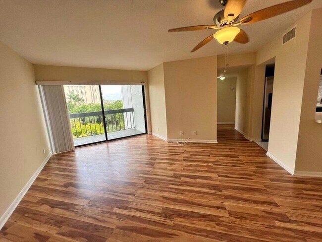 Foto del edificio - 1900 N Congress Ave