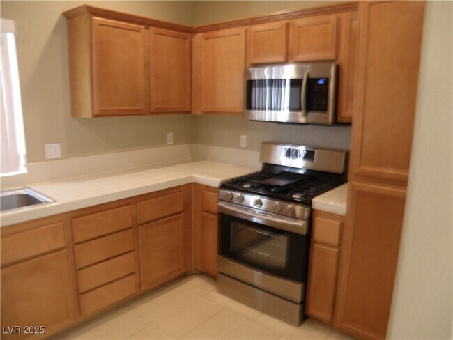 Foto del edificio - 1004 Appaloosa Hills Ave