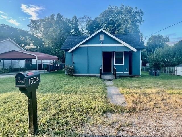 Primary Photo - 1304 Hawthorne St
