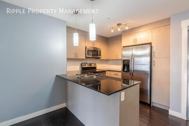 Photo du bâtiment - GREAT 2 BEDS/ 2 BATHS CONDO IN THE COMMUNITY OF SKYVIEW