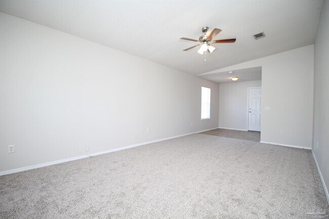 Foto del edificio - 509 Wood Crest Way