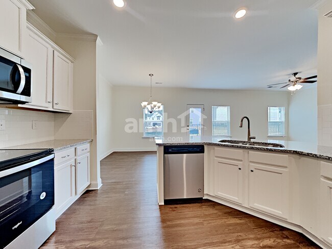 Building Photo - 588 Woodall Road