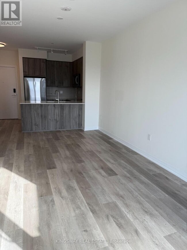 Building Photo - 15 Watergarden Dr