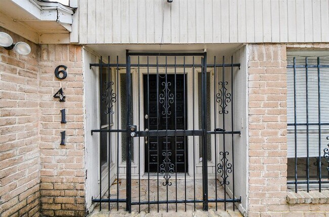 Building Photo - 6411 Teal Run Dr