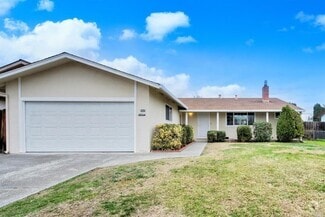 Building Photo - 2024 Starling Way