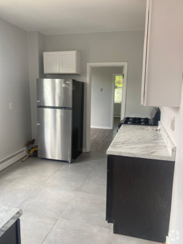 Botany Section Apartments under 2,500 Clifton, NJ 2 Rentals