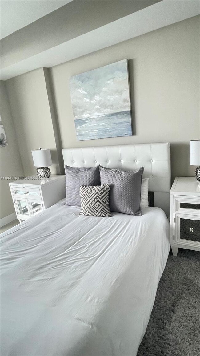 Foto del edificio - 79 SW 12th St