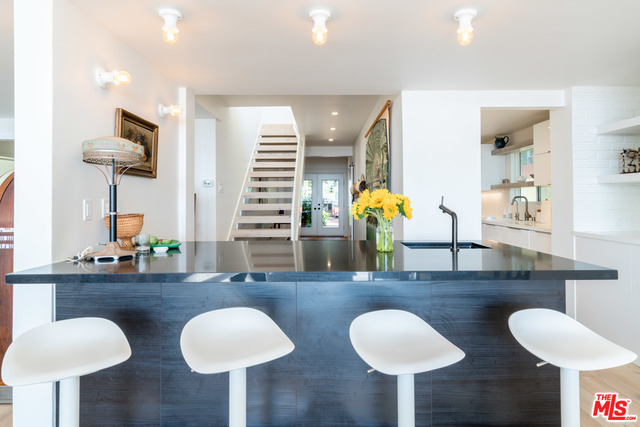 Foto del edificio - 31034 Broad Beach Rd