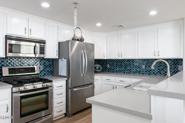 Foto del edificio - 925 Dunes St